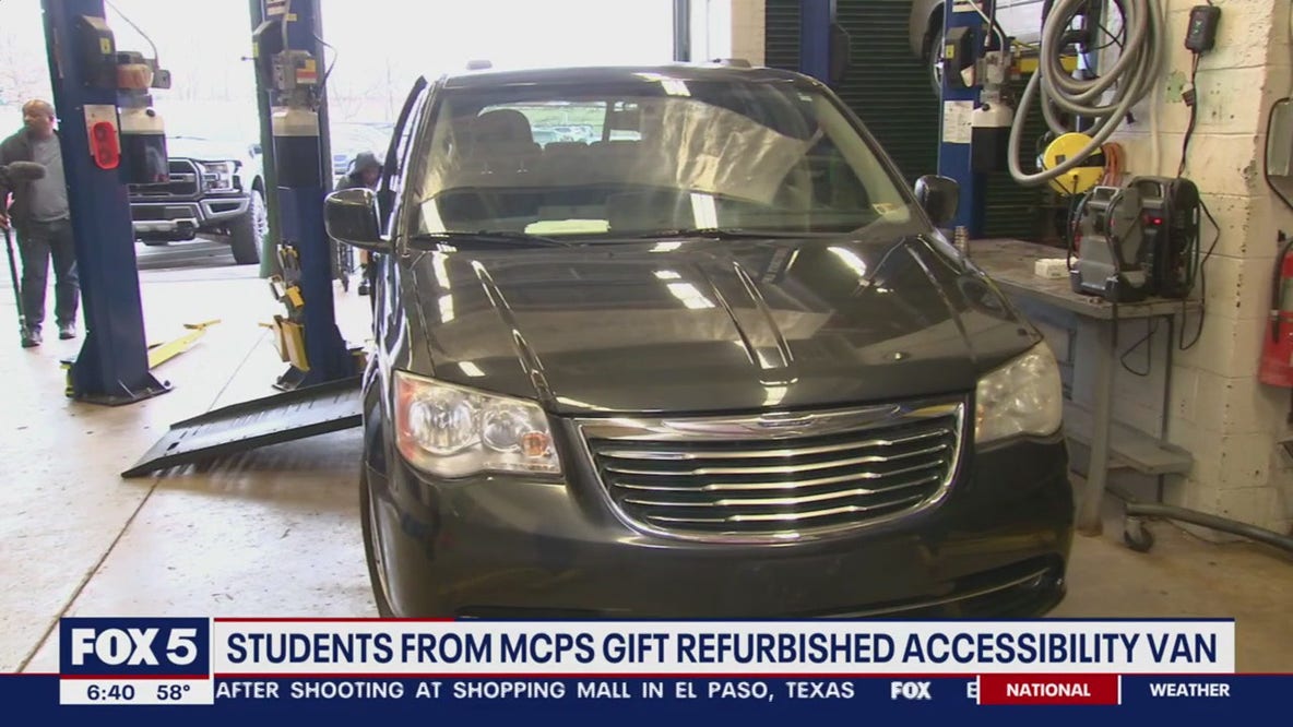 Damascus High School students gift refurbished accessibility van to local woman